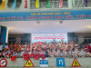 TRAO TẶNG MŨ BẢO HIỂM CHO HỌC SINH LỚP 1