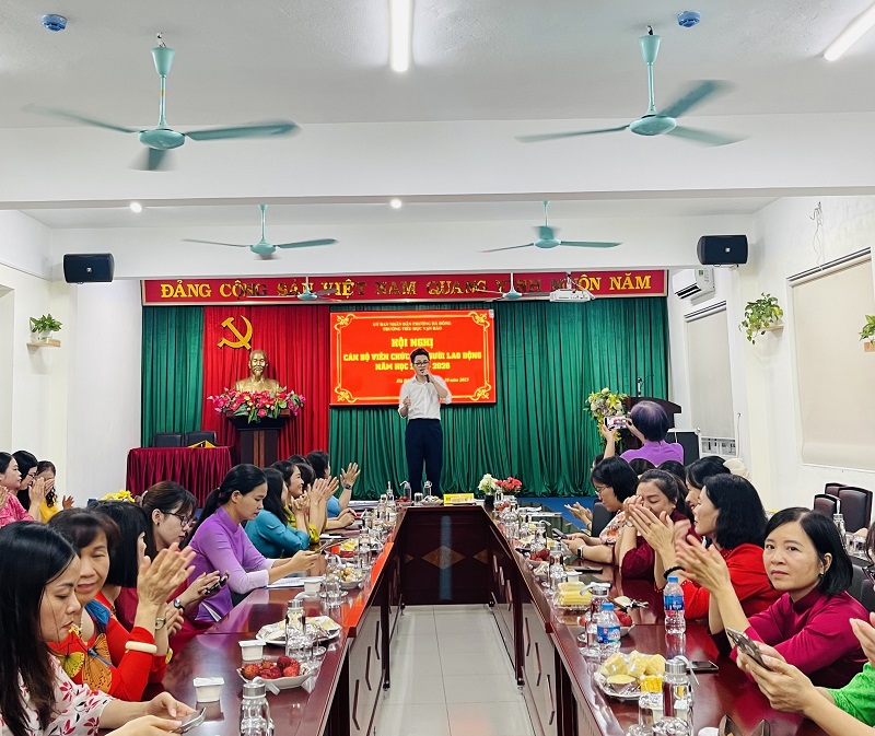 z7103325173403 285a8818e455a2b33f33e8115c9d1e02